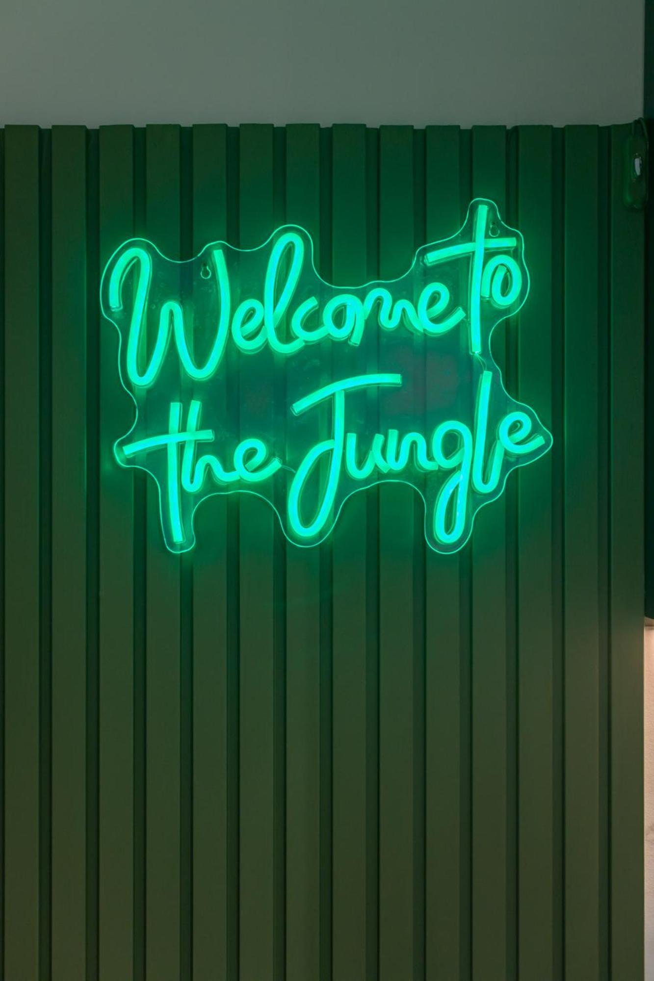 Jungle Republic Apartment Marseille Bagian luar foto