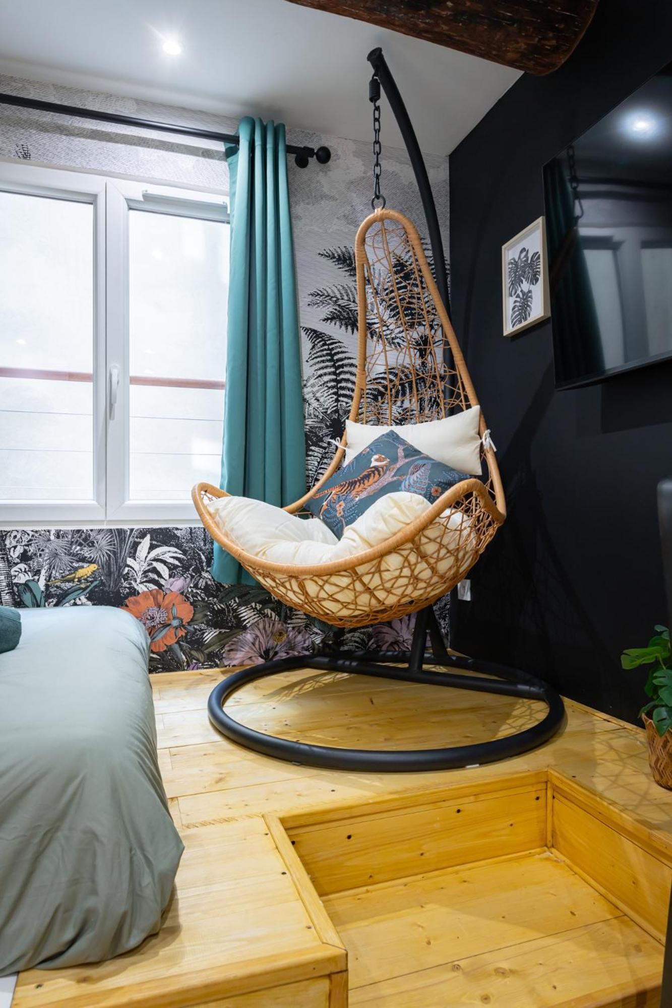Jungle Republic Apartment Marseille Bagian luar foto